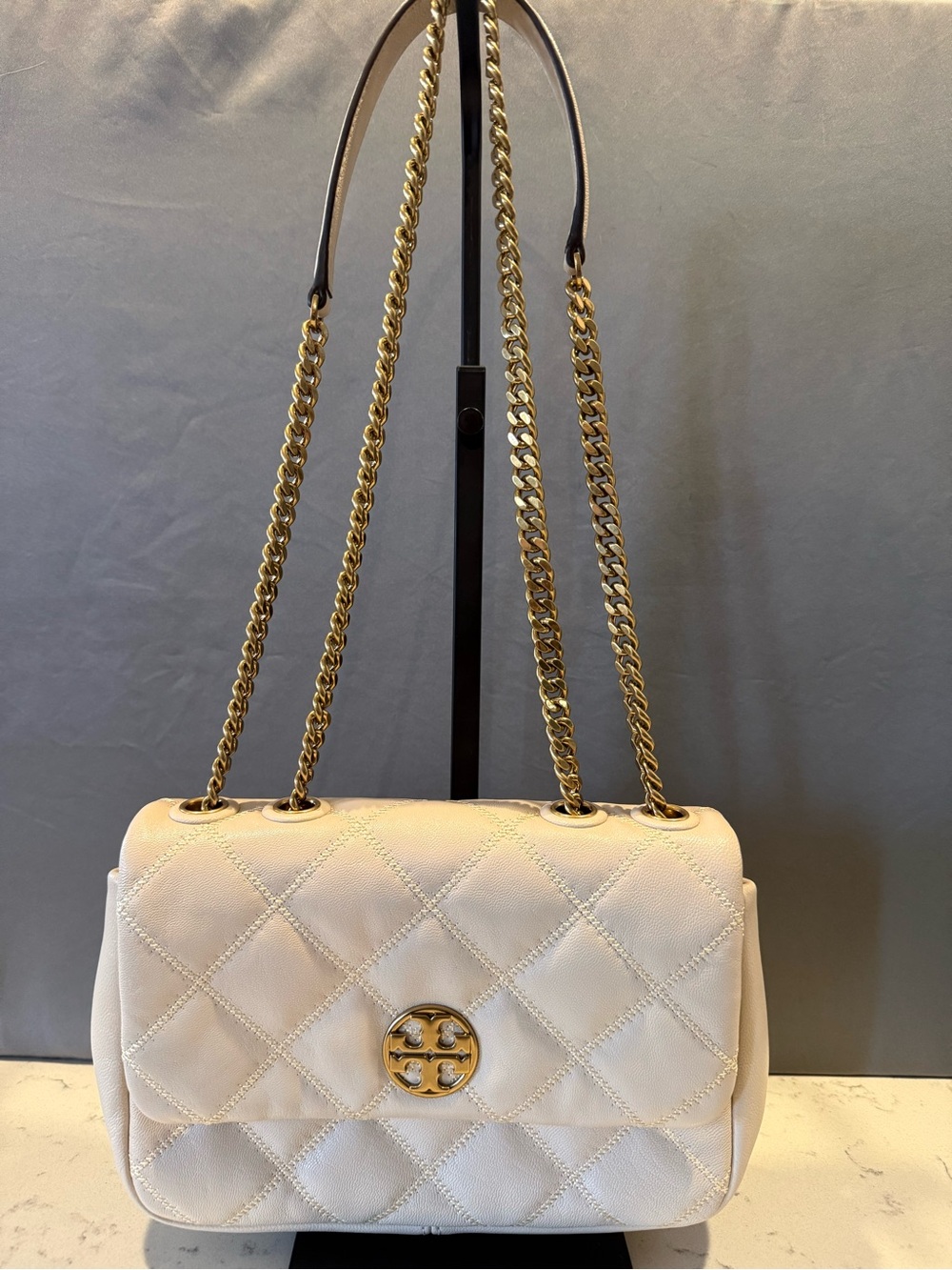 Tory Burch Cream Quilted Chain Crossbody Bag with Gold Hardware